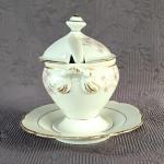 Omáčník se lžičkou Omáčník se lžičkou