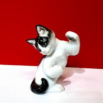 Rosenthal, Hrající si kotě  Rosenthal, Hrající si kotě