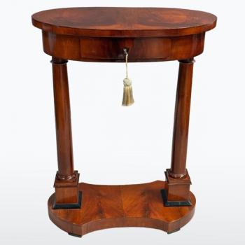 Biedermeier konzolový stolek Biedermeier konzolový stolek