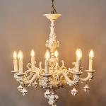 Osmiramenný porcelánový lustr Neapol Capodimonte Osmiramenný porcelánový lustr Neapol Capodimonte