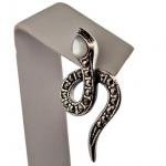 STŘÍBRNÉ NÁUŠNICE ”HADI” S MARKAZITY A PERLETÍ STŘÍBRNÉ NÁUŠNICE ”HADI” S MARKAZITY A PERLETÍ