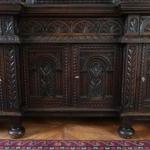 Starožitný Viktoriánský příborník Edwards & Robert Starožitný Viktoriánský příborník Edwards & Robert