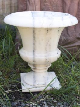 Mramorová váza bílá Mramorová váza bílá