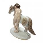 Art Deco porcelánová soška - akt ženy s koněm Art Deco porcelánová soška - akt ženy s koněm