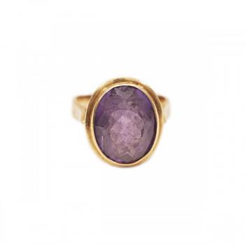 Zlatý prsten s alexandritem Zlatý prsten s alexandritem