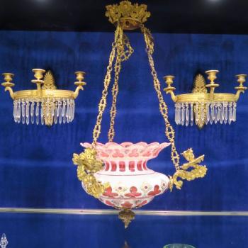 LUSTR V ROKOKOVÉM STYLU LUSTR V ROKOKOVÉM STYLU