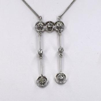 Bílozlatý kolier s brilianty Bílozlatý kolier s brilianty
