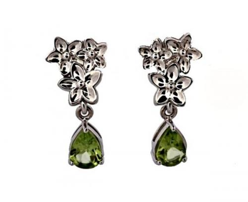Luxusní stříbrné náušnice s peridotem Luxusní stříbrné náušnice s peridotem