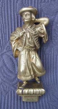 Figurální mosazné pečetítko, 19. stol. Figurální mosazné pečetítko, 19. stol.