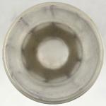 Pohár se skřítkem, chaloupkou a květinami Pohár se skřítkem, chaloupkou a květinami