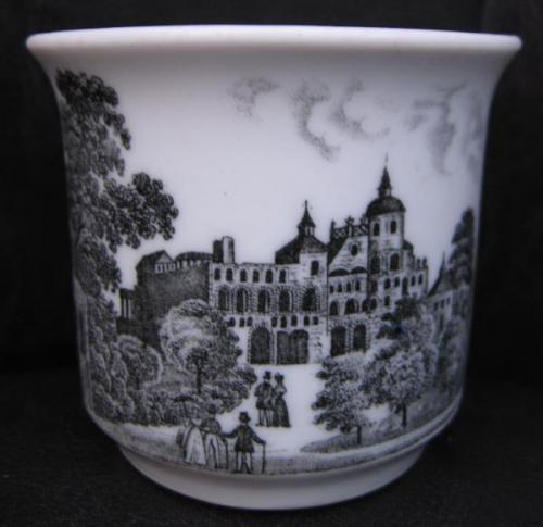 Šálek s měditiskem-hrad Škvárovník v Teplicích Šálek s měditiskem-hrad Škvárovník v Teplicích