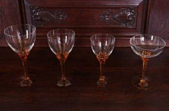 Velká sada křišťálových sklenic 40 KS Velká sada křišťálových sklenic 40 KS