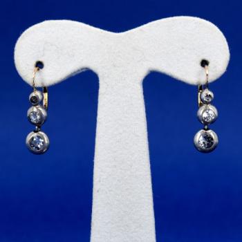 Zlaté náušnice s brilianty Zlaté náušnice s brilianty