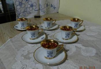 Sběratelský zlacený hrnek šapo, 1 kus - EX PLZEŇ Sběratelský zlacený hrnek šapo, 1 kus - EX PLZEŇ