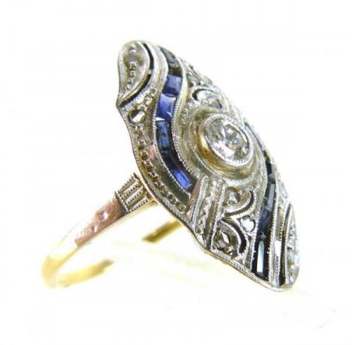 Zlatý prsten s briliantem Zlatý prsten s briliantem