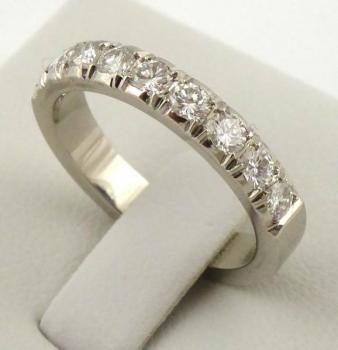 Zlatý prsten s 9 přírodními diamanty 0,55 ct Zlatý prsten s 9 přírodními diamanty 0,55 ct
