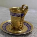 Empírový zlacený hrnek na nožičkách - Karlsbad Empírový zlacený hrnek na nožičkách - Karlsbad