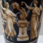 Malá porcelánová amfora Malá porcelánová amfora