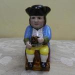 Figurální džbán Figurální džbán