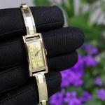 Art deco zlaté mechanické hodinky Art deco zlaté mechanické hodinky