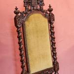 Párové neorenesanční židle s erby Párové neorenesanční židle s erby