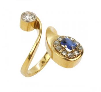 Briliantový prsten se safírem Briliantový prsten se safírem