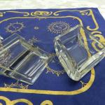 Ručně broušená souprava flakon a dóza Ručně broušená souprava flakon a dóza