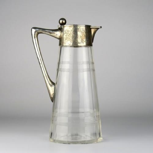 Konvice na víno se stříbrnou montáží, 1920, Něměcko Konvice na víno se stříbrnou montáží, 1920, Něměcko