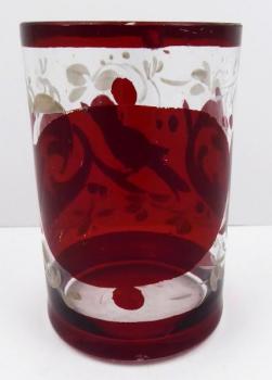 Sklenice s rubínovou lazurou malovaná emailem Sklenice s rubínovou lazurou malovaná emailem