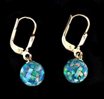 ZLATÉ NÁUŠNICE KULIČKY Z OPÁLOVÉ MOZAIKY ZLATÉ NÁUŠNICE KULIČKY Z OPÁLOVÉ MOZAIKY