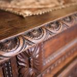 Impozantní normandská skříň z 18. století Impozantní normandská skříň z 18. století