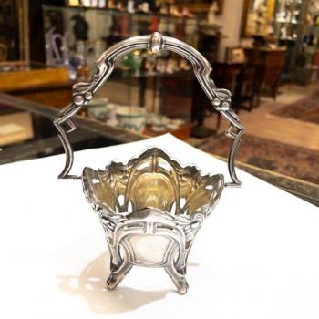 Stříbrný košíček Stříbrný košíček