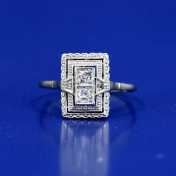 Zlatý prsten ve stylu art deco Zlatý prsten ve stylu art deco