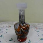 Džbán skleněný s tordovaným uchem Džbán skleněný s tordovaným uchem