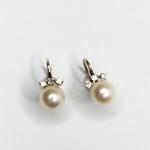 Briliantové náušnice s perlou Briliantové náušnice s perlou