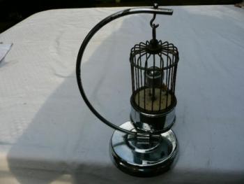 Hodiny-ptáček v klecí  Hodiny-ptáček v klecí