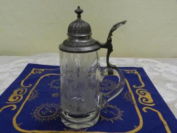 Broušený bohatě zdobený korbel / krýgl, cejch Broušený bohatě zdobený korbel / krýgl, cejch