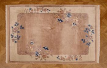 Čínský koberec s florálním motivem 206 x 133 cm Čínský koberec s florálním motivem 206 x 133 cm