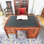 Starožitný neoklasicistní francouzský psací stůl L Starožitný neoklasicistní francouzský psací stůl L