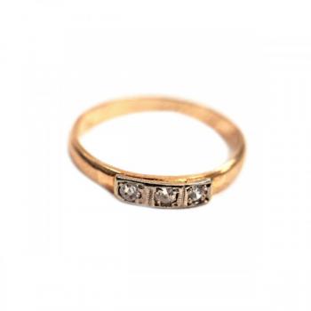 Zlatý prsten s brilianty Zlatý prsten s brilianty