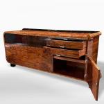 Bufet / Komoda - design: Jindřich Halabala Bufet / Komoda - design: Jindřich Halabala