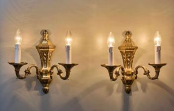 Neorenesanční nástěnné lampy / apliky Neorenesanční nástěnné lampy / apliky