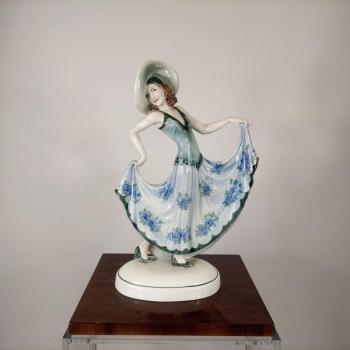 Porcelánová figura tanečnice Katzhütte Porcelánová figura tanečnice Katzhütte
