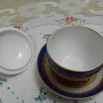 Větší hrnek, ŠaPo s poklopem - Empír Větší hrnek, ŠaPo s poklopem - Empír