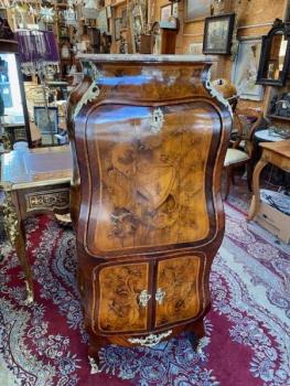 Psací sekretář s mramorovou deskou  Psací sekretář s mramorovou deskou