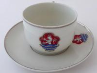 Dalovický šálek s podšálkem z období první republiky (Starožitnosti pod Kinskou) Dalovický šálek s podšálkem z období první republiky (Starožitnosti pod Kinskou)