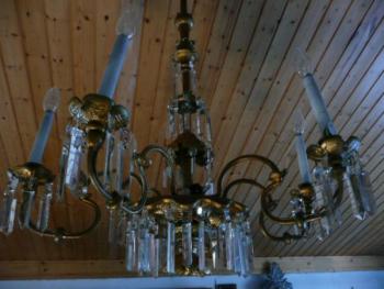 Lustr dřevo-kov  Lustr dřevo-kov