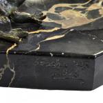 Popelník na doutníky z mramoru s bronzovou žábou Popelník na doutníky z mramoru s bronzovou žábou