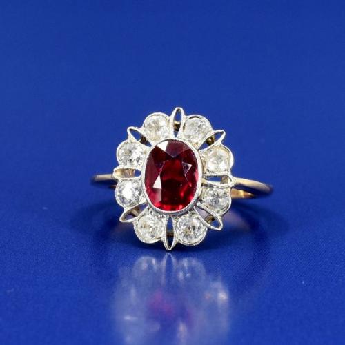 Au 585/1000, 710/1000, brilianty cca 0,64 ct, rubín Au 585/1000, 710/1000, brilianty cca 0,64 ct, rubín