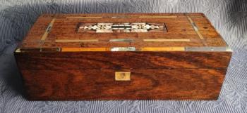 Krabička, Karlovarská mozaika ( Karlovy Vary ) Krabička, Karlovarská mozaika ( Karlovy Vary )